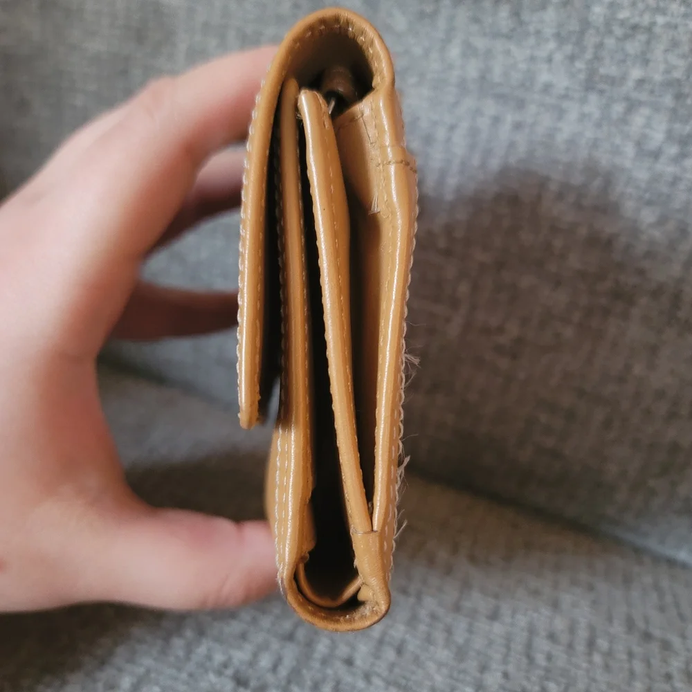 Coach Tan Leather Wallet with Gold-Tone Logo - Picture 7 of 16